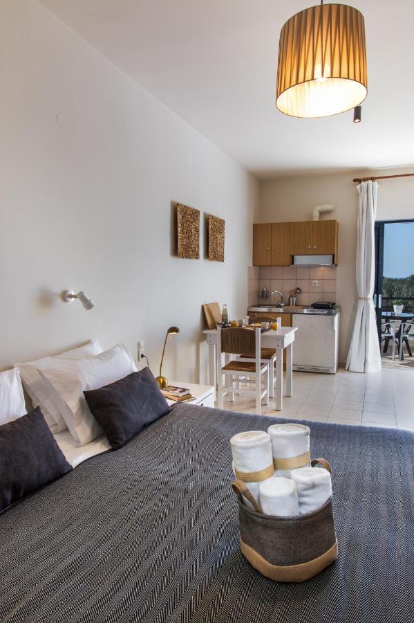 Kanso Rooms Γαλατάς Εξωτερικό φωτογραφία